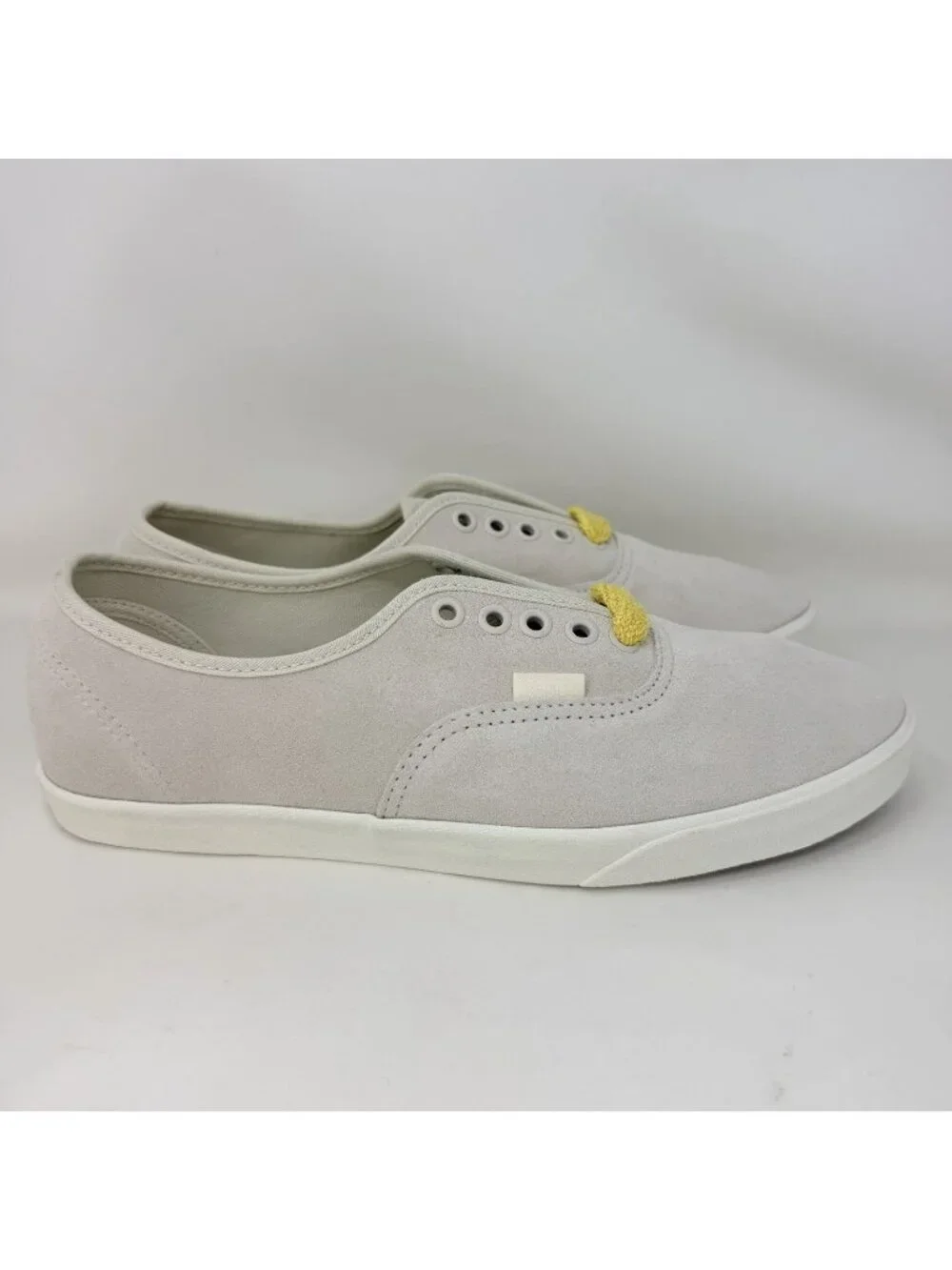 Vans Authentic Low Pro Fat Lace Suede Sneakers Shoes Beige Women's Size 9.5